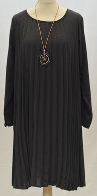 Pleated Dress With Necklace