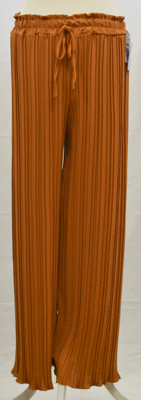 Pleated Trouser