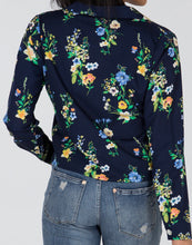 Load image into Gallery viewer, Floral Print Blouse