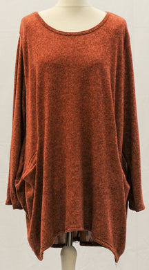 Plus Size Tunic With Front Pockets