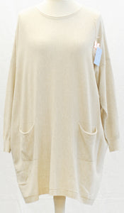 Tunic With Button Detail At The Back